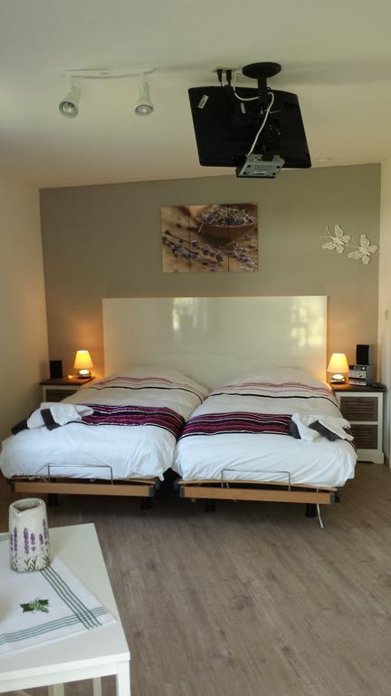 De Witte Molen Kranenburg Bed & Breakfast Kranenburg  Rom bilde
